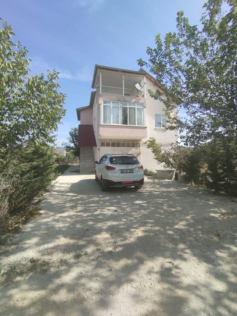 ısparta büyük gökçelide yatırımlık satılık konut, depo ve arazi