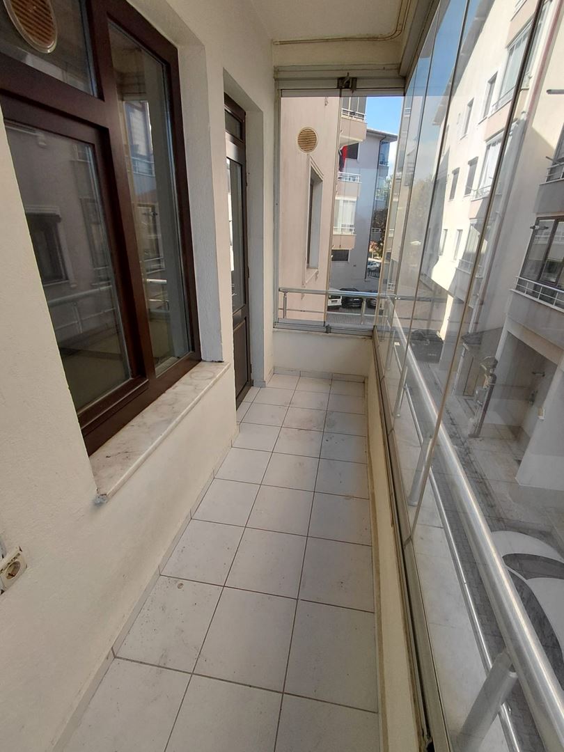 ısparta merkez sülübey mahallesinde çay boyunda kiralık geniş ve bakım daire - 8