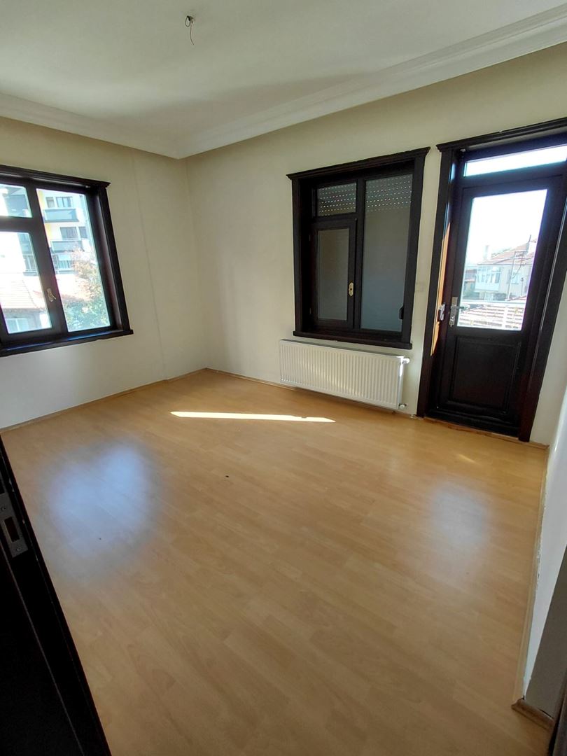 ısparta merkez sülübey mahallesinde çay boyunda kiralık geniş ve bakım daire - 36