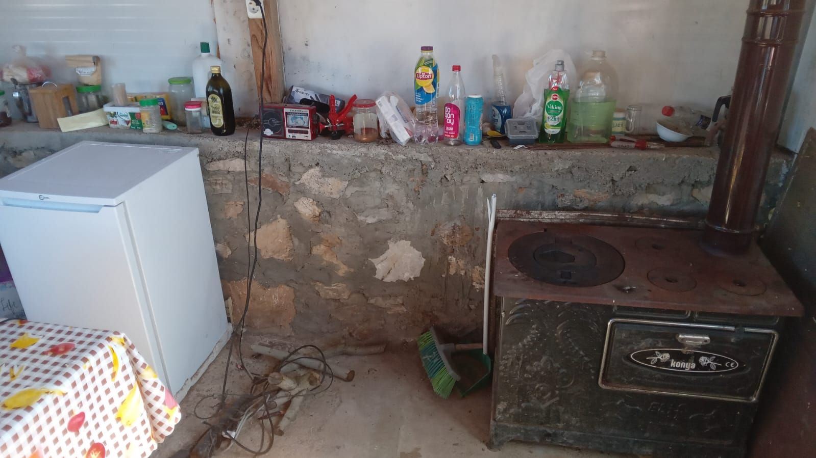 ısparta eğirdir bademli köyünde satılık armut bahçesi - 6