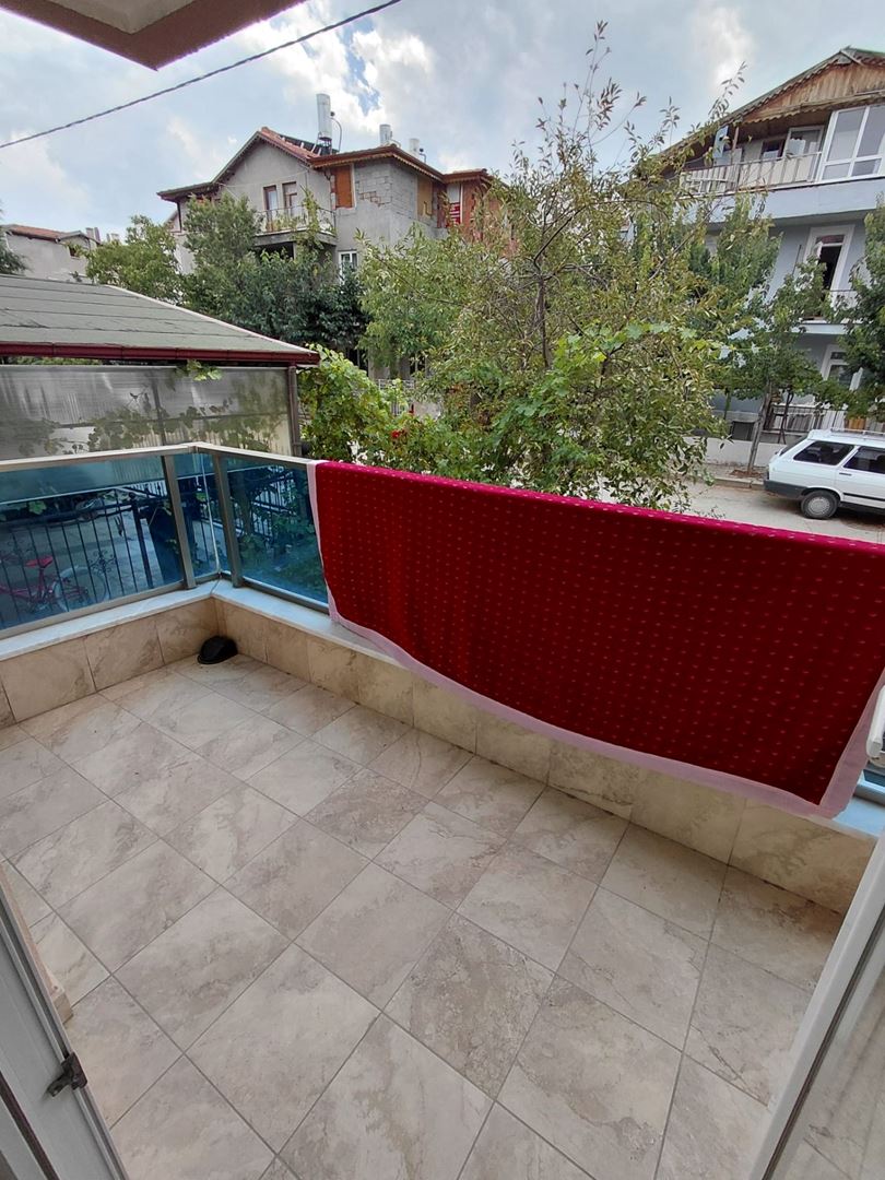 ısparta merkez fatih mahallesinde kiralık geniş apart daire - 13