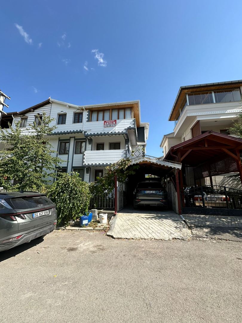 ısparta merkez ışıkkent mah. 4 katlı havuzlu satılık villa - 44