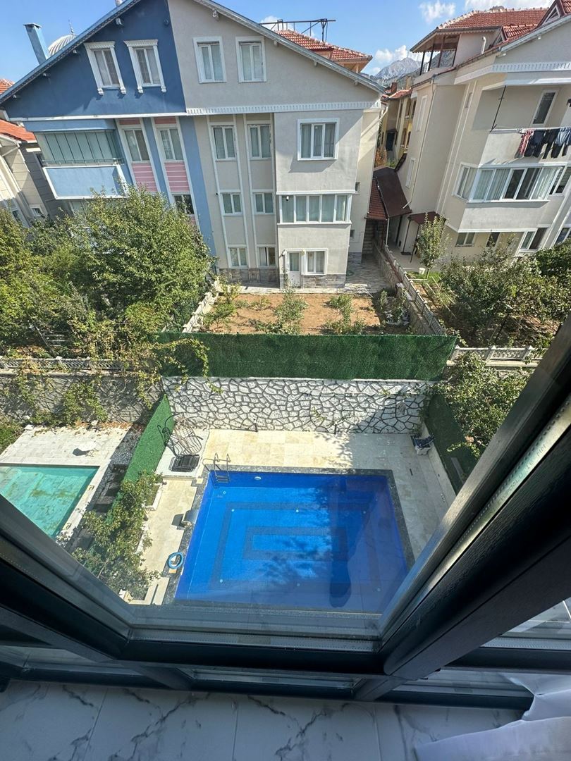ısparta merkez ışıkkent mah. 4 katlı havuzlu satılık villa - 14
