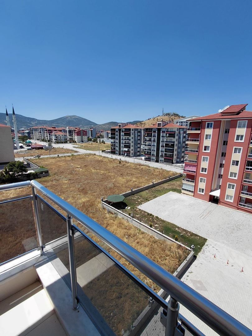 ısparta merkez çünür mahallesinde kiralık geniş daire - 9