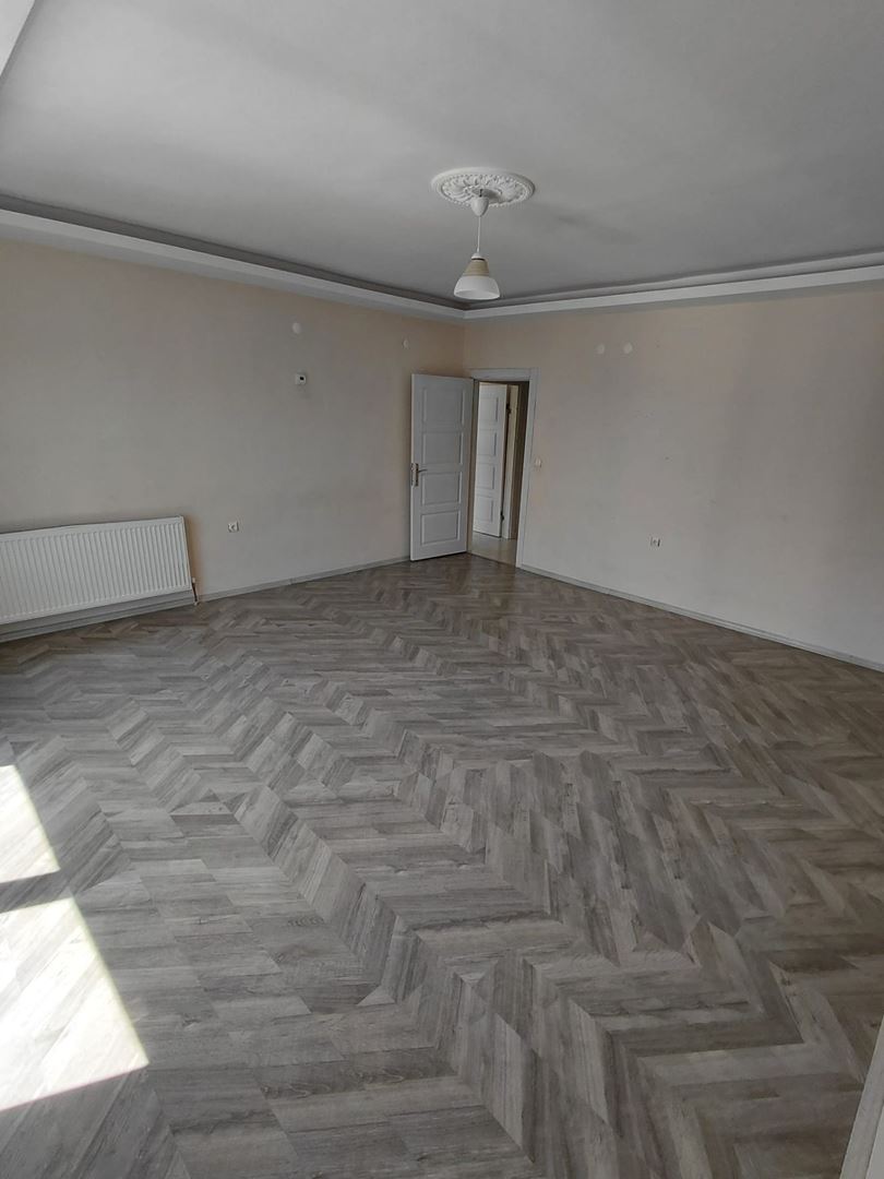 ısparta merkez çünür mahallesinde kiralık geniş daire - 10