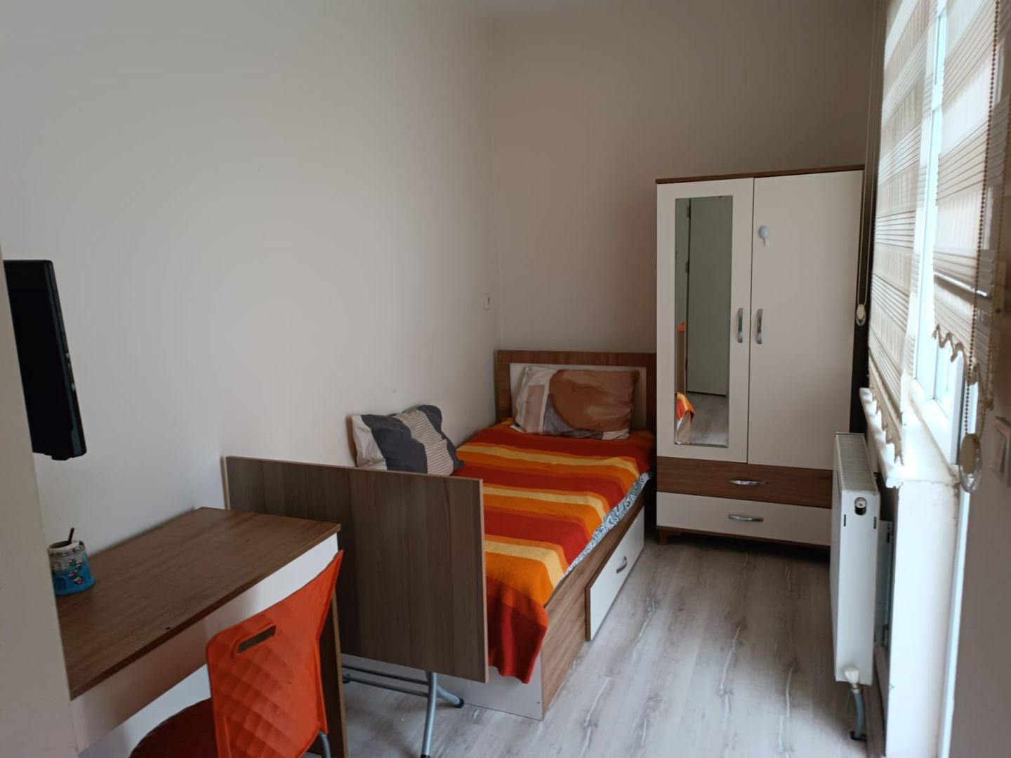 ısparta merkez pirimehmet mahallesinde herşey dahil kiralık apart - 11