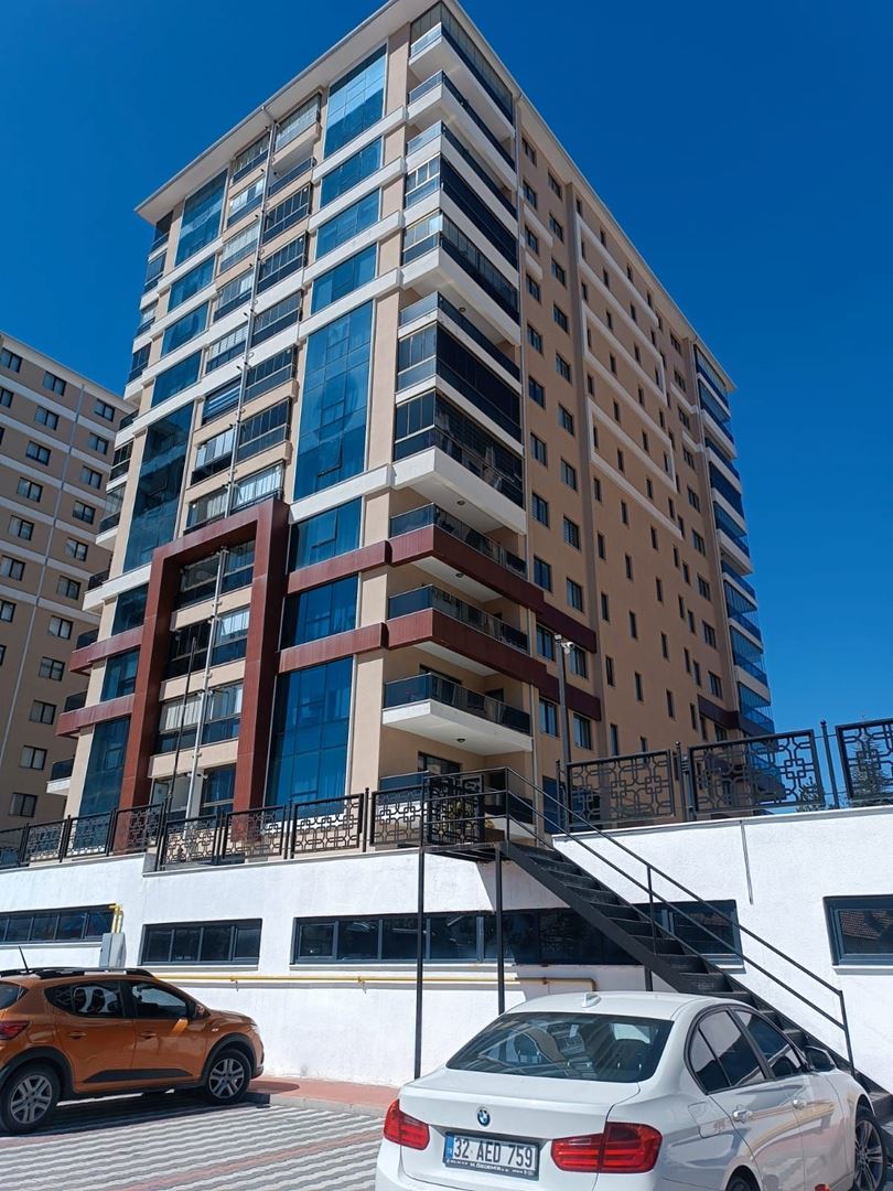 ısparta merkez gülistanda mert safirkent stsnde satılık lüx daire