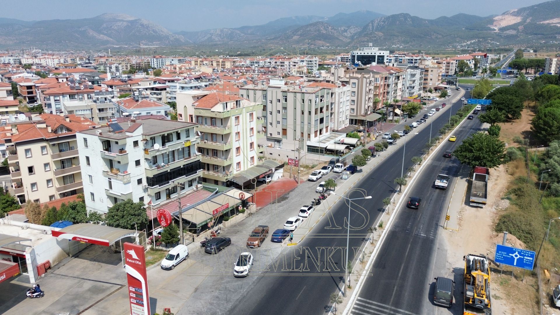 Milas Emek Mahallesinde 4+1 160 M² Satılık DaireMuğla, Milas, Emek - 4