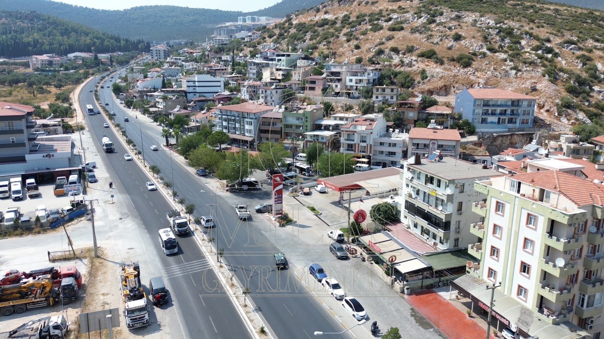 Milas Emek Mahallesinde 4+1 160 M² Satılık DaireMuğla, Milas, Emek - 3