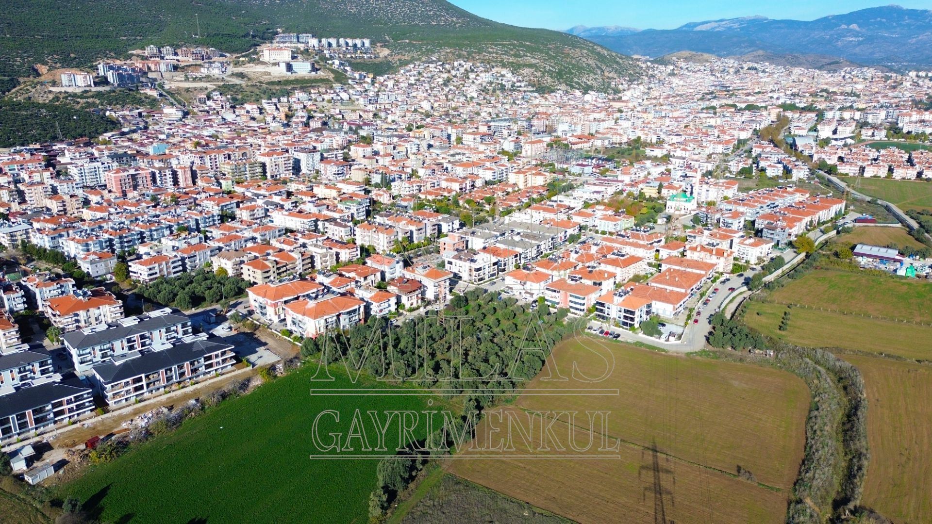 Milas Cumhuriyet Mahallesi İmar Sınırında 6.297 m² Satılık AraziMuğla, Milas, Cumhuriyet - 9