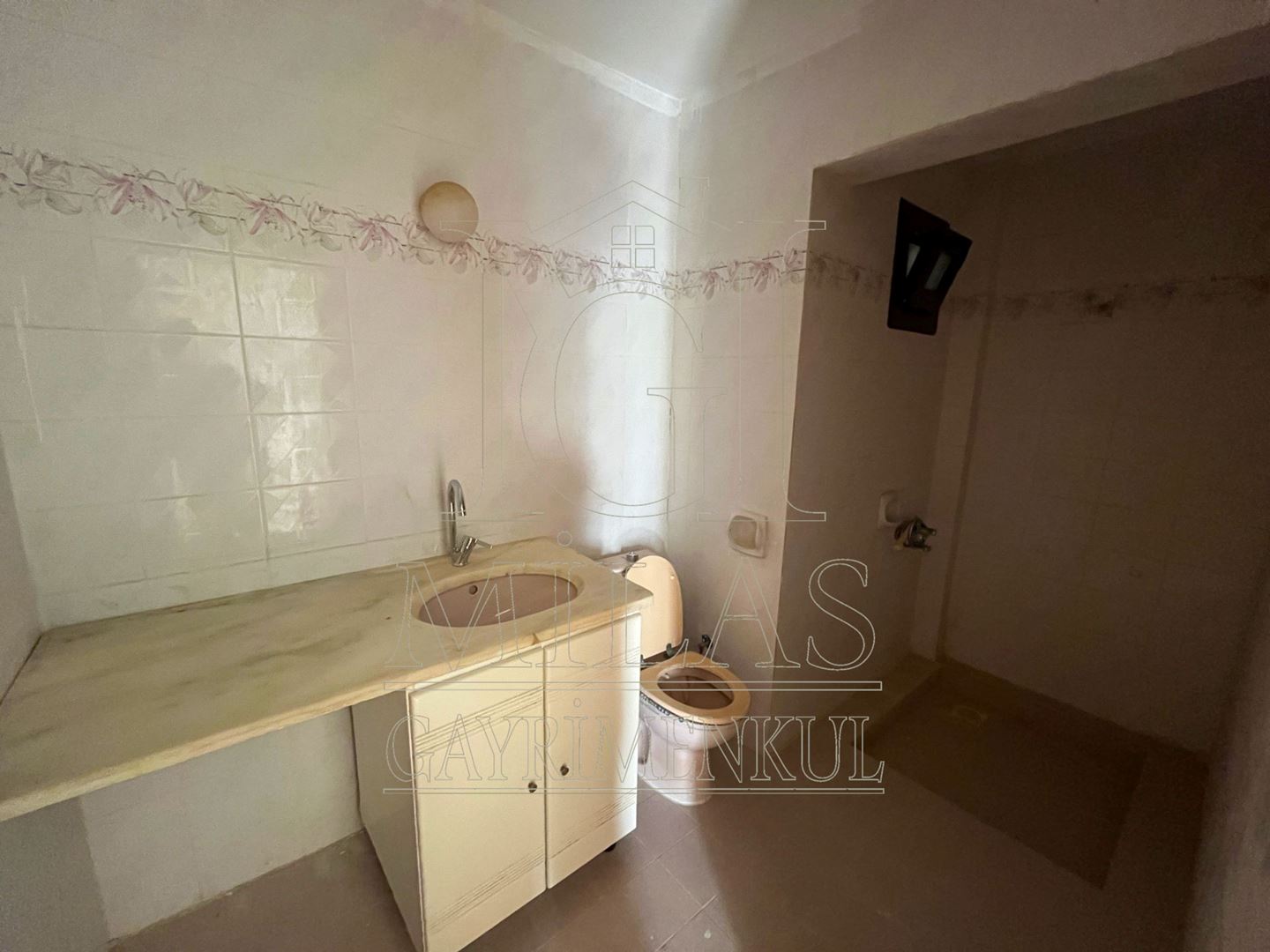 Kıyıkışlacık'ta Full Deniz Manzaralı Satılık 3+1 Dubleks VillaMuğla, Milas, Kıyıkışlacık - 27