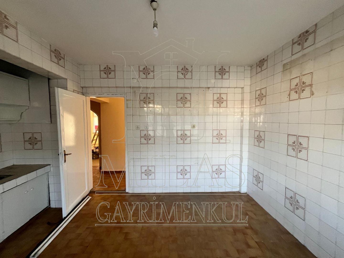 Milas Merkezde 180 M² Kiralık İş YeriMuğla, Milas, Hacı İlyas - 10