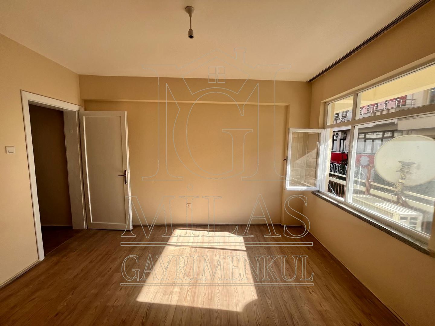 Milas Merkezde 180 M² Kiralık İş YeriMuğla, Milas, Hacı İlyas - 17