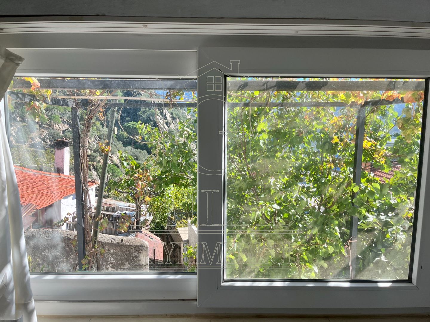 Milas'ta Doğa Manzaralı Bahçeli Satılık Müstakil EvMuğla, Milas, Kargıcak - 26