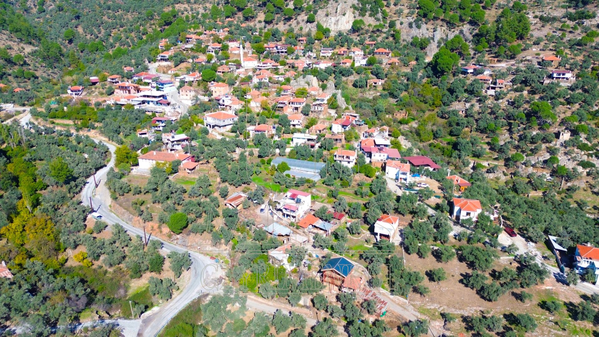 Milas'ta Doğa Manzaralı Bahçeli Satılık Müstakil EvMuğla, Milas, Kargıcak - 5