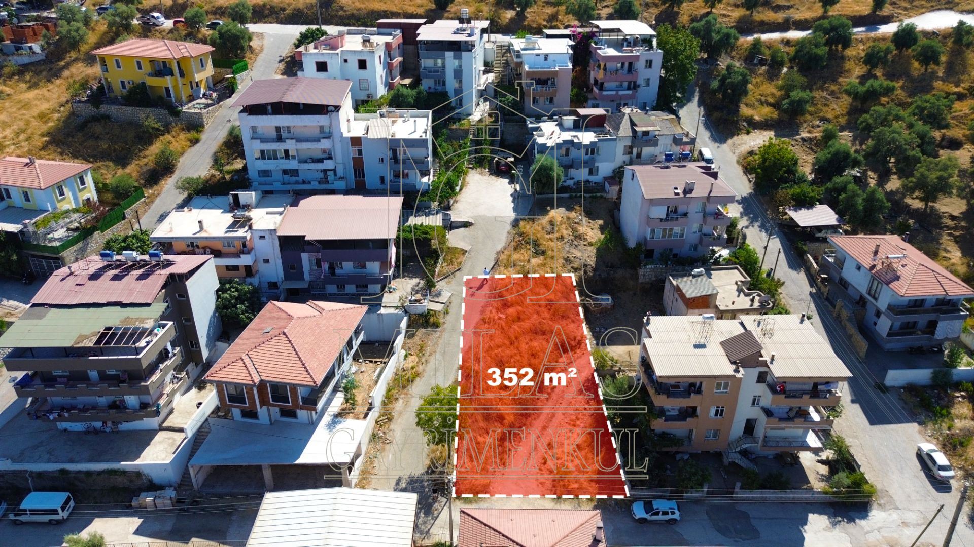 Milas Burgaz Mahallesinde 352 m² Konut İmarlı ArsaMuğla, Milas, Burgaz