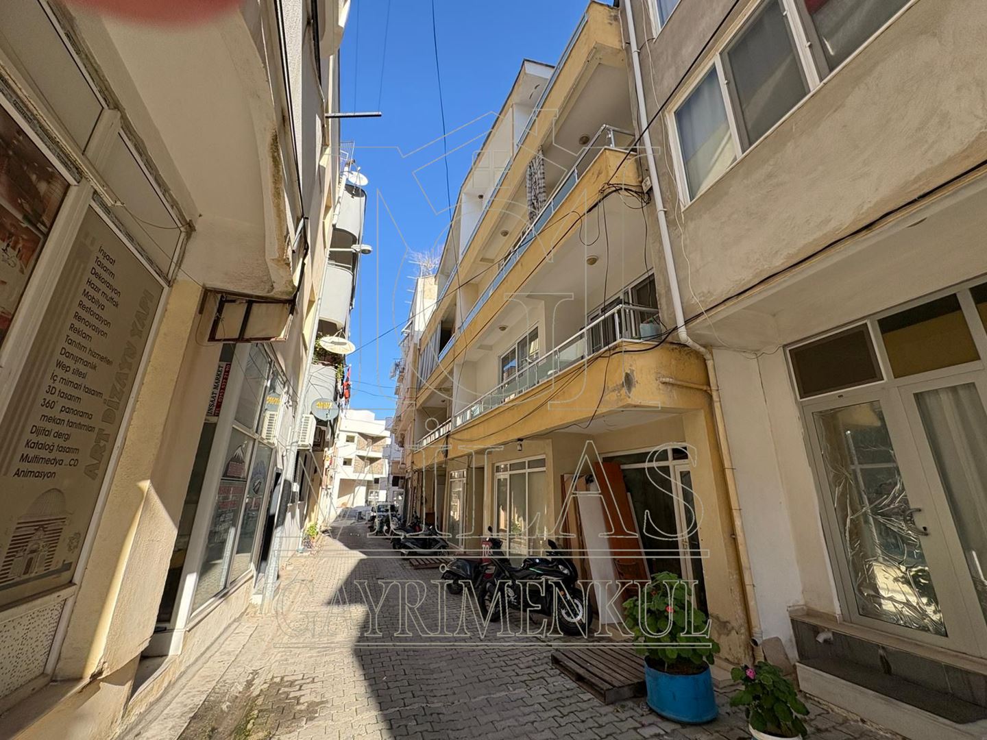 Milas Güllük Mahallesinde Kiralık Ara kat DaireMuğla, Milas, Güllük - 2