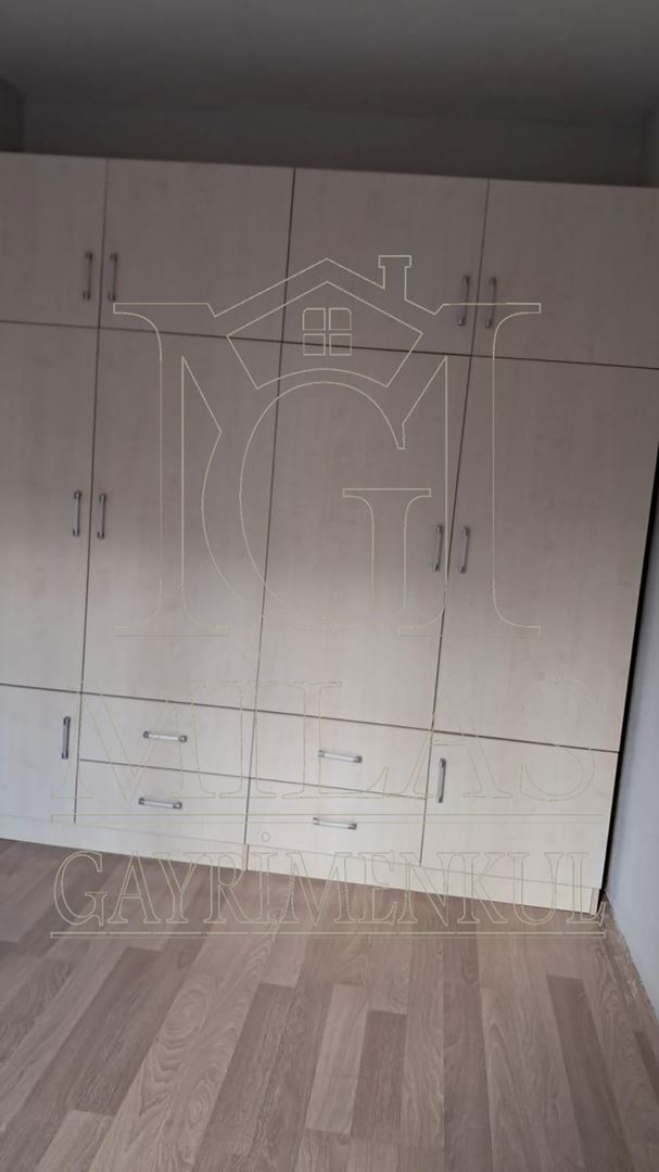 Milas Güllük Mahallesinde Kiralık Ara kat DaireMuğla, Milas, Güllük - 12