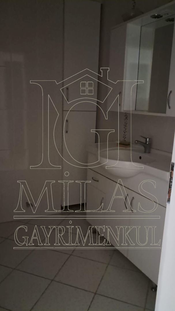 Milas Güllük Mahallesinde Kiralık Ara kat DaireMuğla, Milas, Güllük - 15