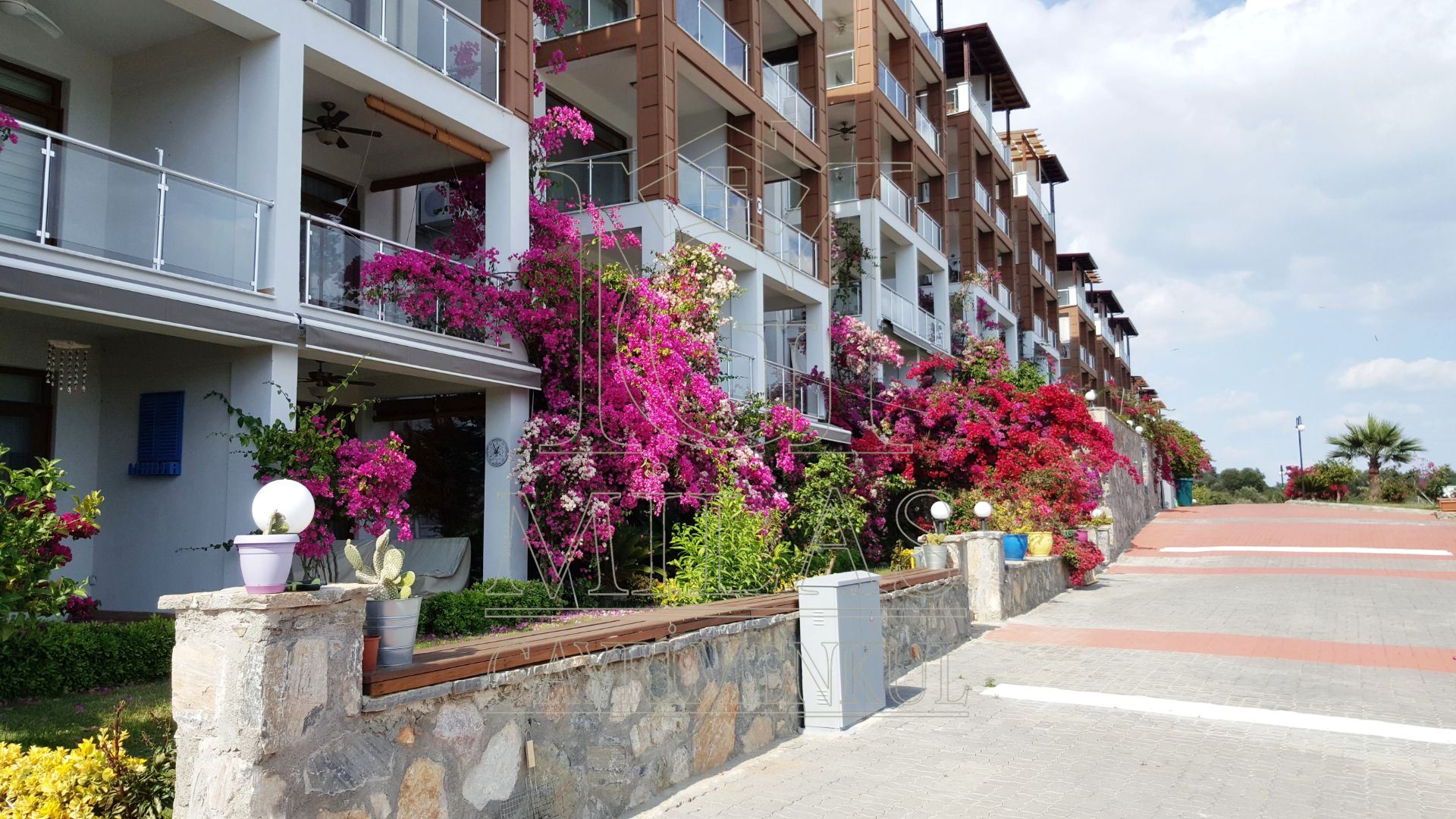 Milas Kıyıkışlacık'ta Deniz Manzaralı Özel Site İçinde Satılık DaireMuğla, Milas, Kıyıkışlacık - 5