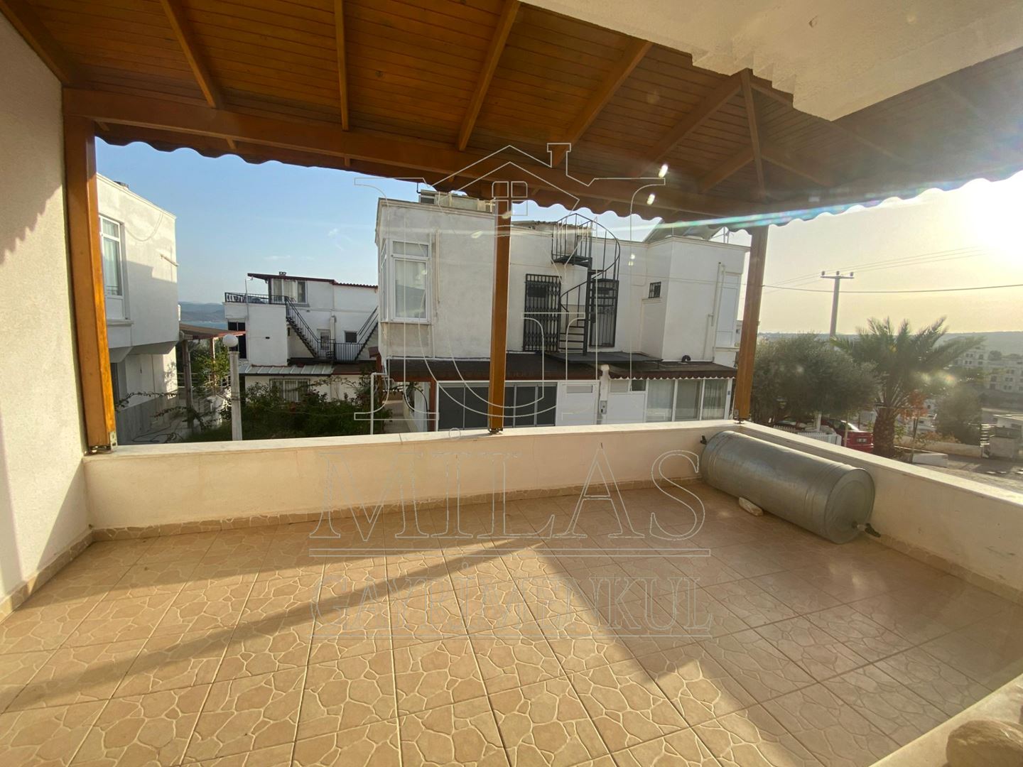 Milas Kıyıkışlacık Mahallesinde Deniz Manzaralı 2+1 Dubleks VillaMuğla, Milas, Kıyıkışlacık - 18