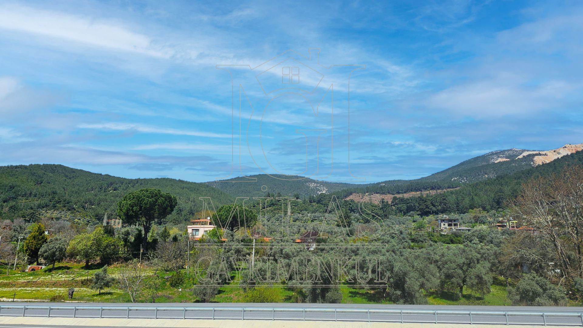 Muğla Bodrum Ana Yola Cepheli Satılık Konut İmarlı ArsaMuğla, Milas, Korucuk - 12