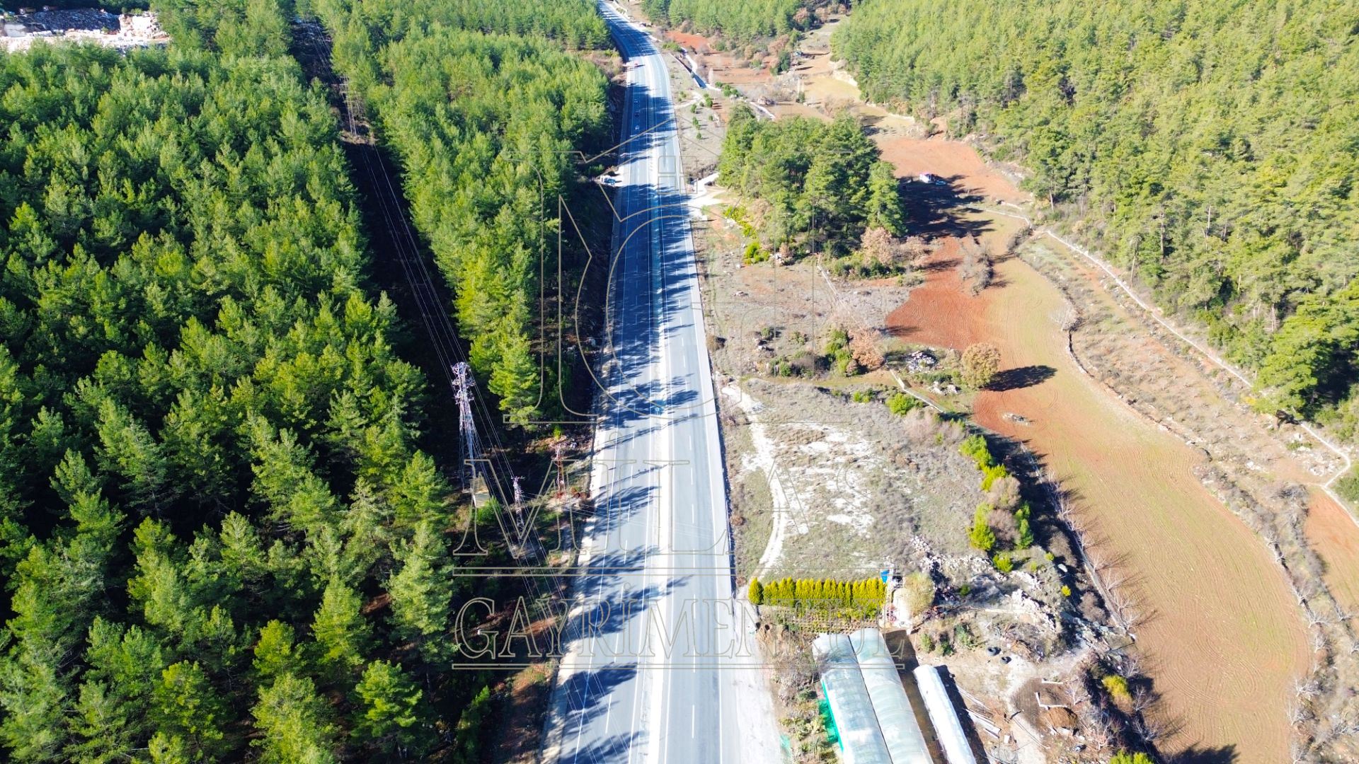 Muğla Bodrum Yolu Üzeri Satılık Akaryakıt İstasyon ArsasıMuğla, Yatağan, Kozağaç