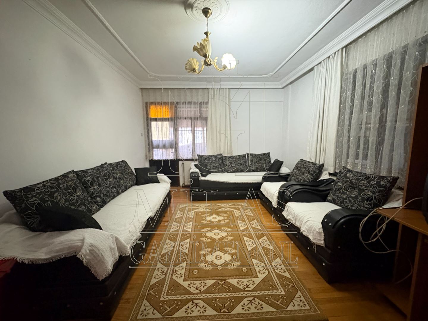 Milas Burgaz Mahallesinde 3+1 Kiralık Eşyalı DaireMuğla, Milas, Burgaz