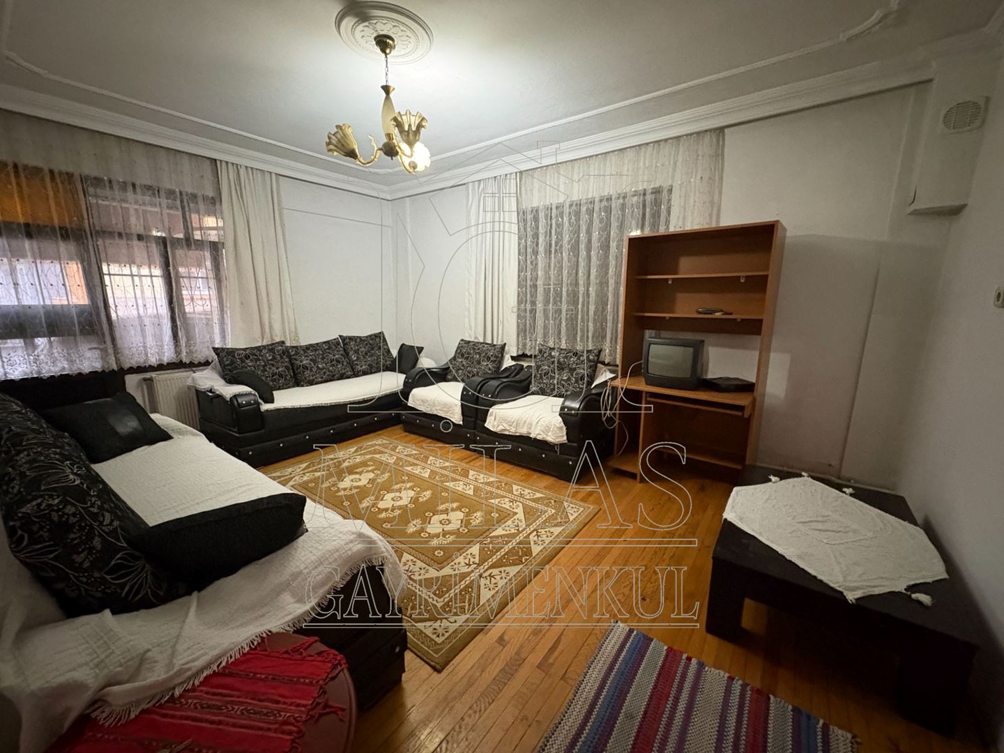 Milas Burgaz Mahallesinde 3+1 Kiralık Eşyalı DaireMuğla, Milas, Burgaz - 3