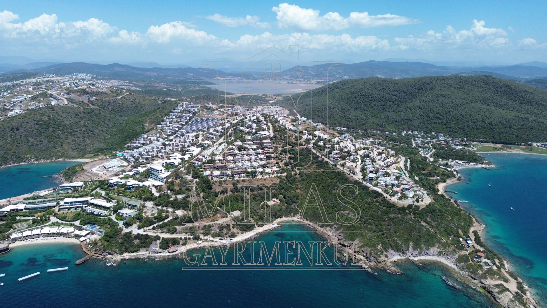 Boğaziçi Adabükü'nde Deniz Manzaralı Özel Plajlı Satılık VillaMuğla, Milas, Boğaziçi - 2