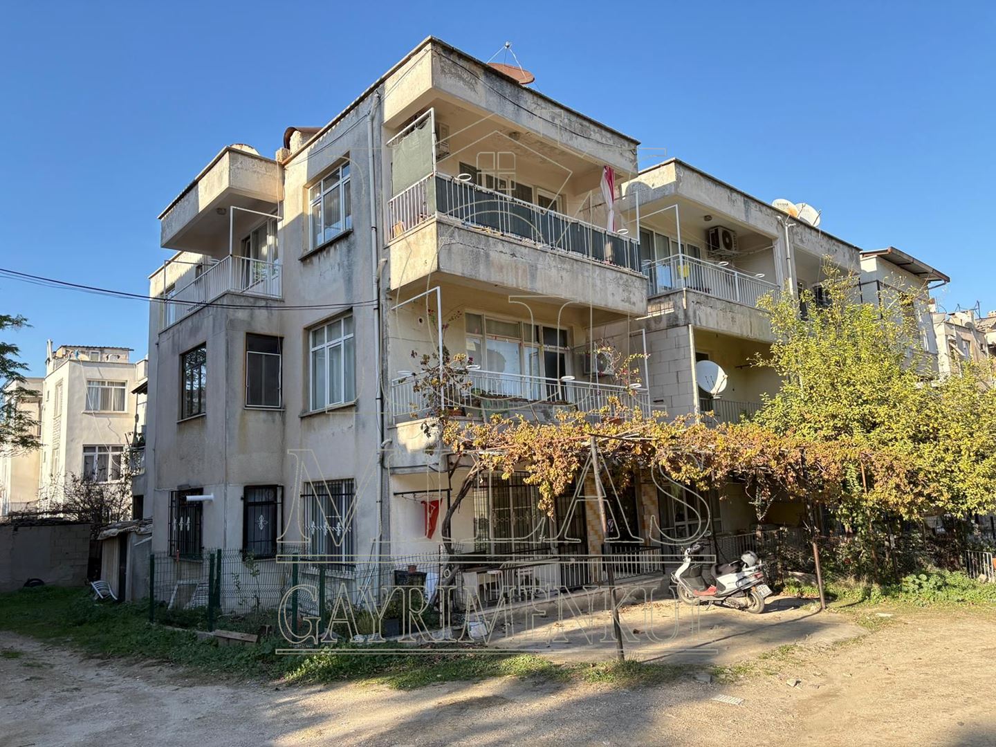 Milas'ta Satılık 2+1 Ara Kat DaireMuğla, Milas, Burgaz