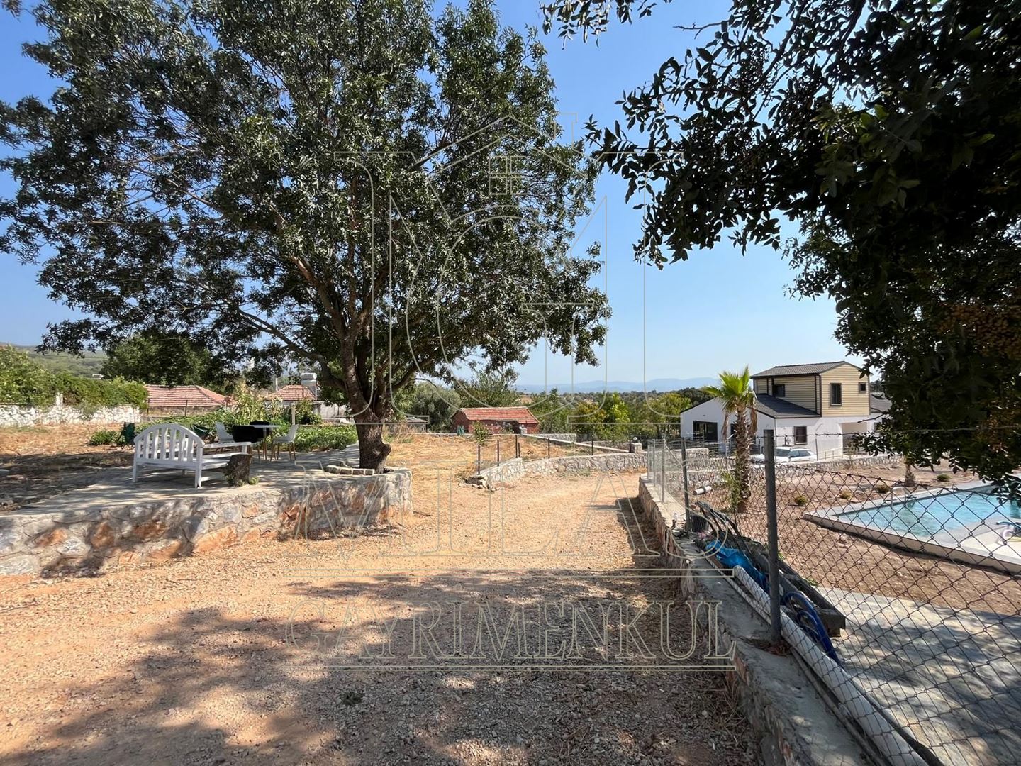 Milas'ta 1600 M² Bahçe İçinde Satılık VillaMuğla, Milas, Aslanyaka - 6