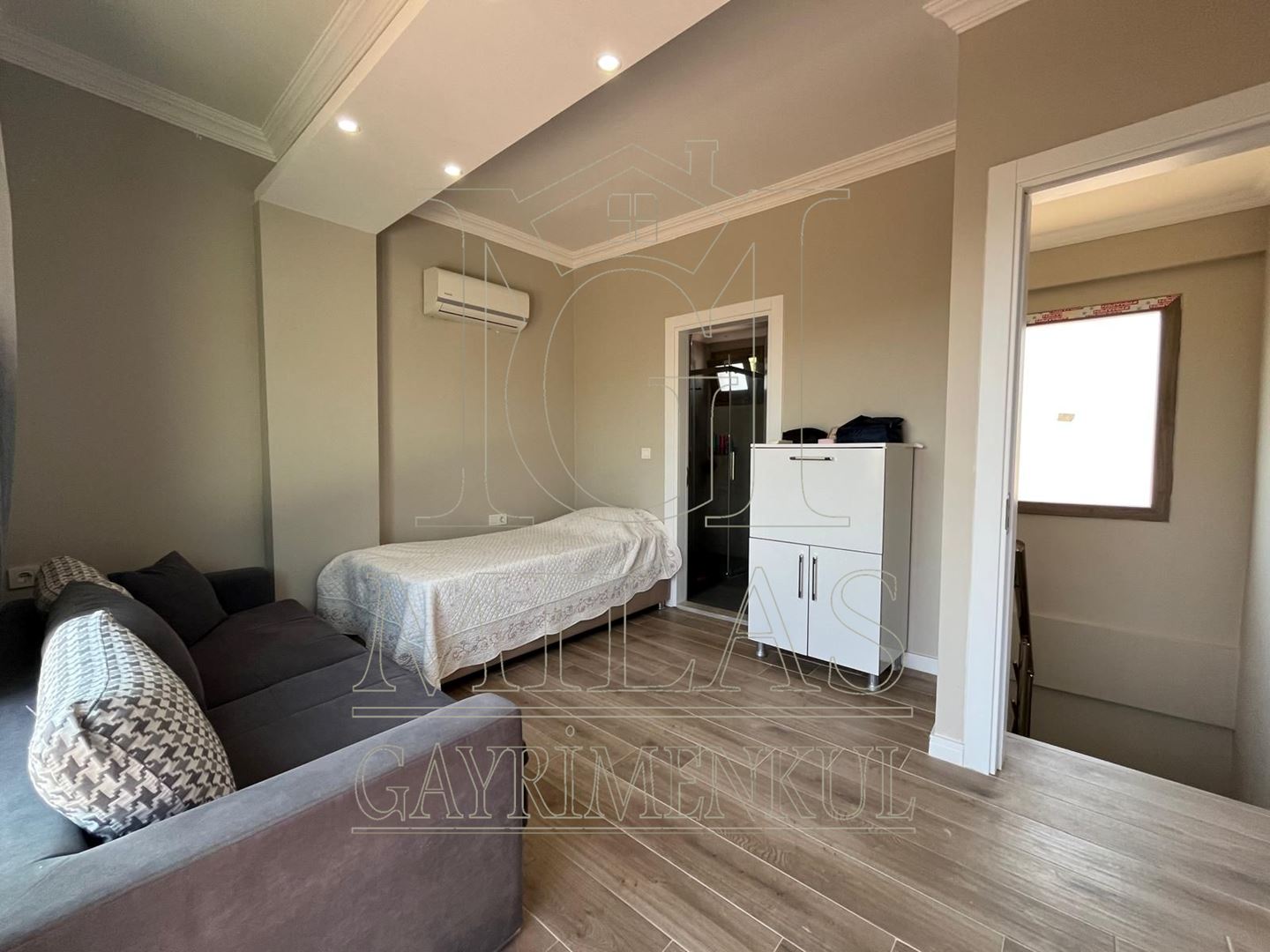 Milas'ta 1600 M² Bahçe İçinde Satılık VillaMuğla, Milas, Aslanyaka - 30