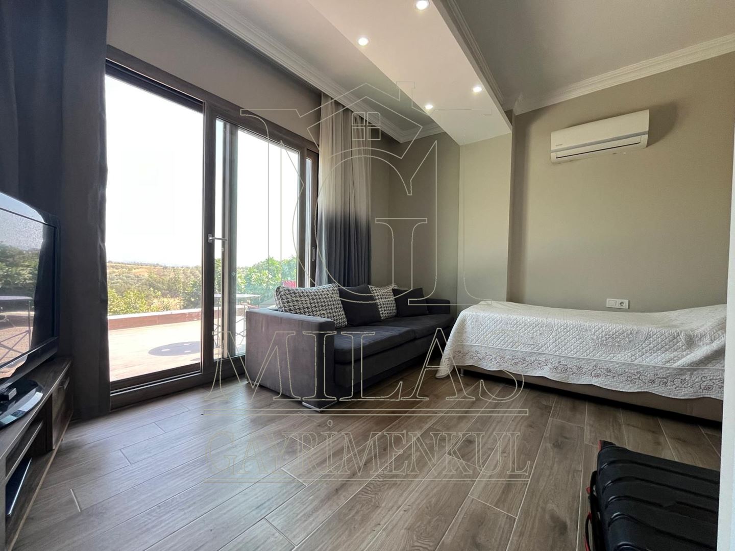 Milas'ta 1600 M² Bahçe İçinde Satılık VillaMuğla, Milas, Aslanyaka - 29