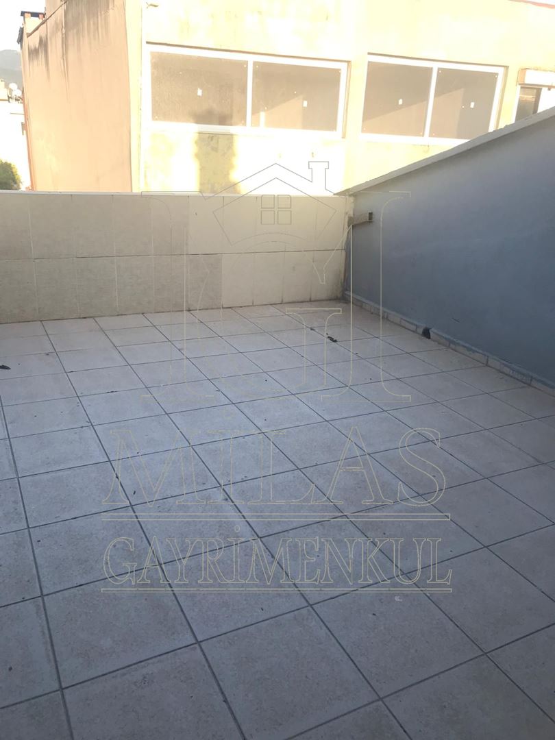 Milas Merkezde 1+1 Merkezi Sistem Kaloriferli Eşyalı DaireMuğla, Milas, Hacı İlyas - 10