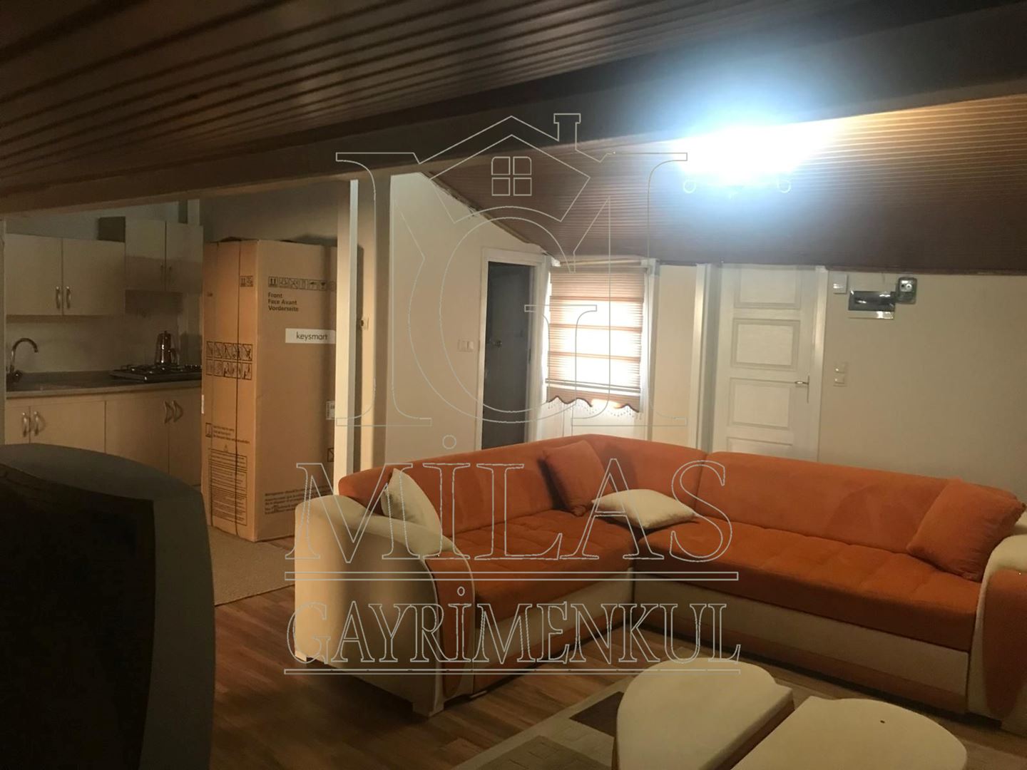 Milas Merkezde 1+1 Merkezi Sistem Kaloriferli Eşyalı DaireMuğla, Milas, Hacı İlyas - 4