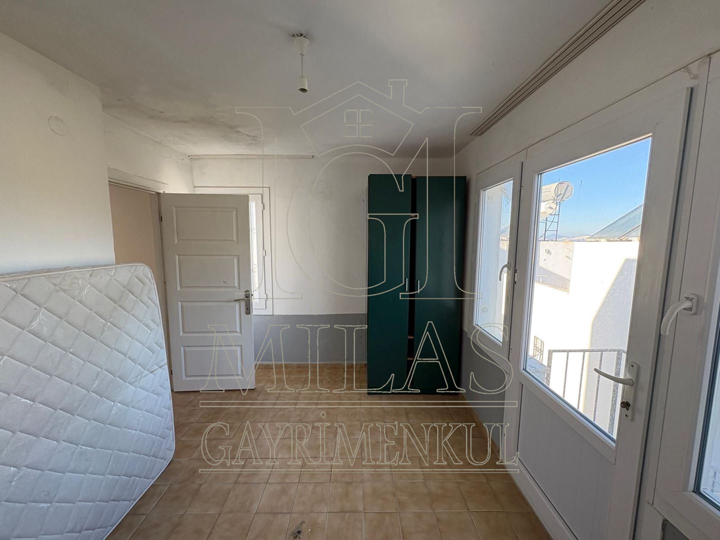 Güllük'te Deniz Manzaralı Kiralık Tripleks VillaMuğla, Milas, Güllük - 16