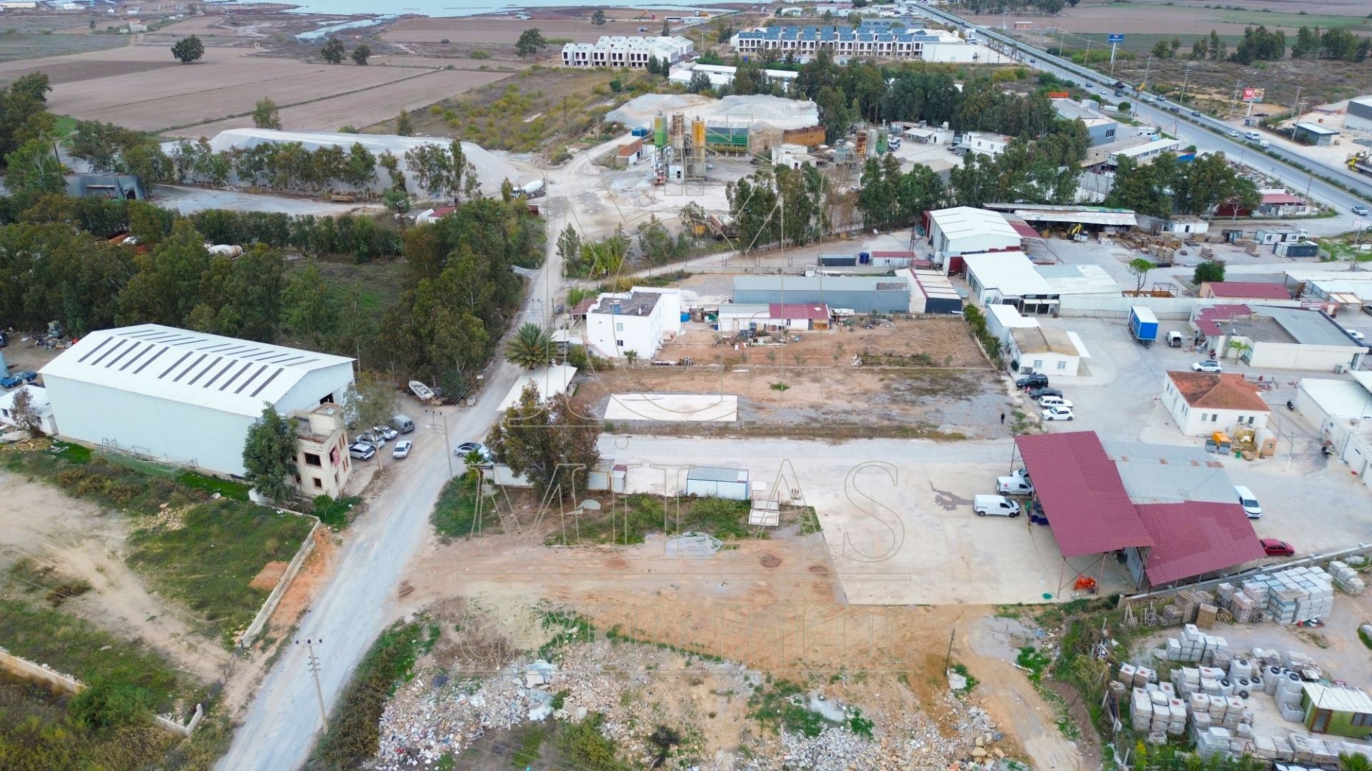 Milas Bodrum Yolu Üzeri 1562 M² Satılık ArsaMuğla, Milas, Dörttepe - 9