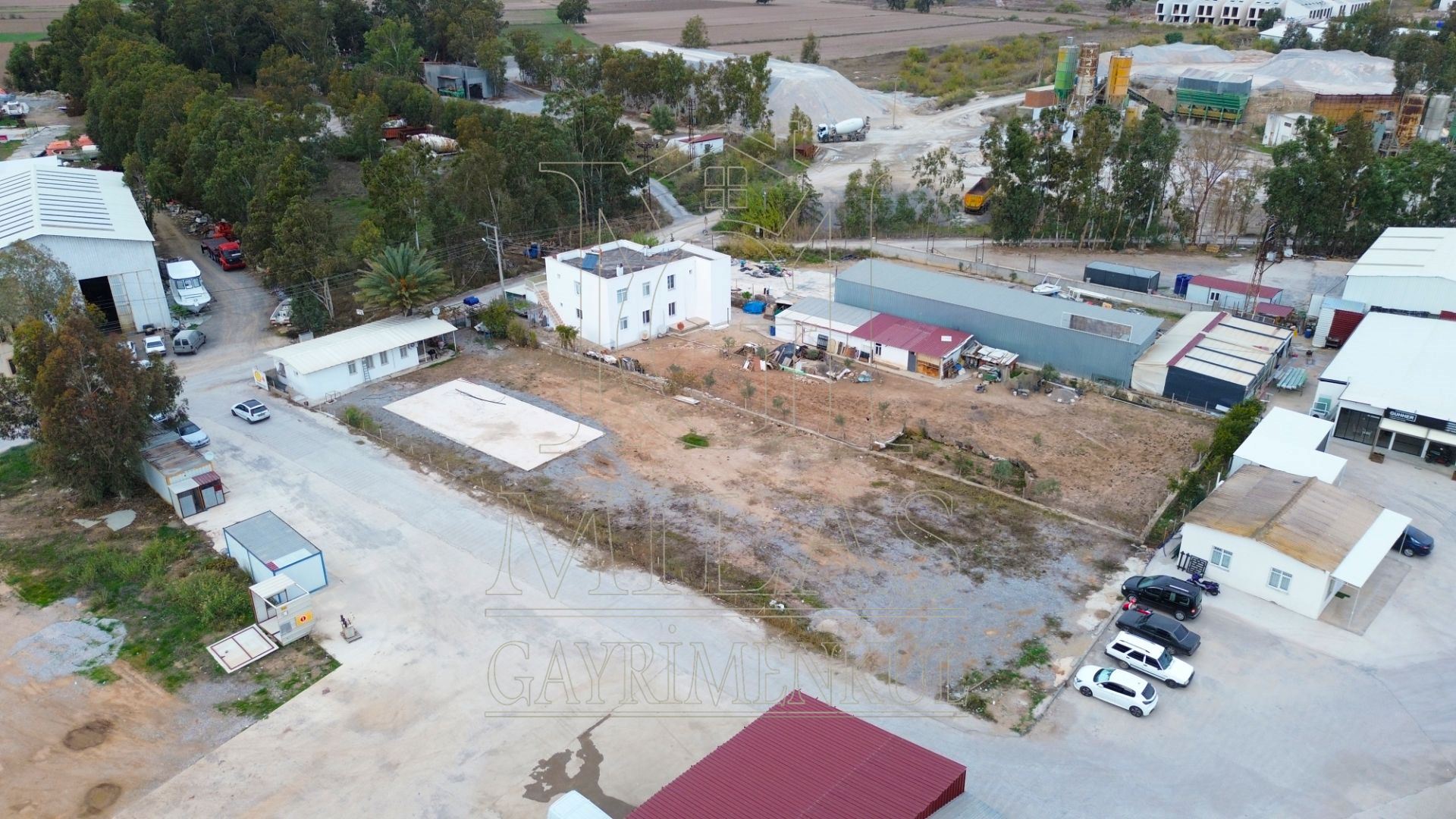 Milas Bodrum Yolu Üzeri 1562 M² Satılık ArsaMuğla, Milas, Dörttepe - 10
