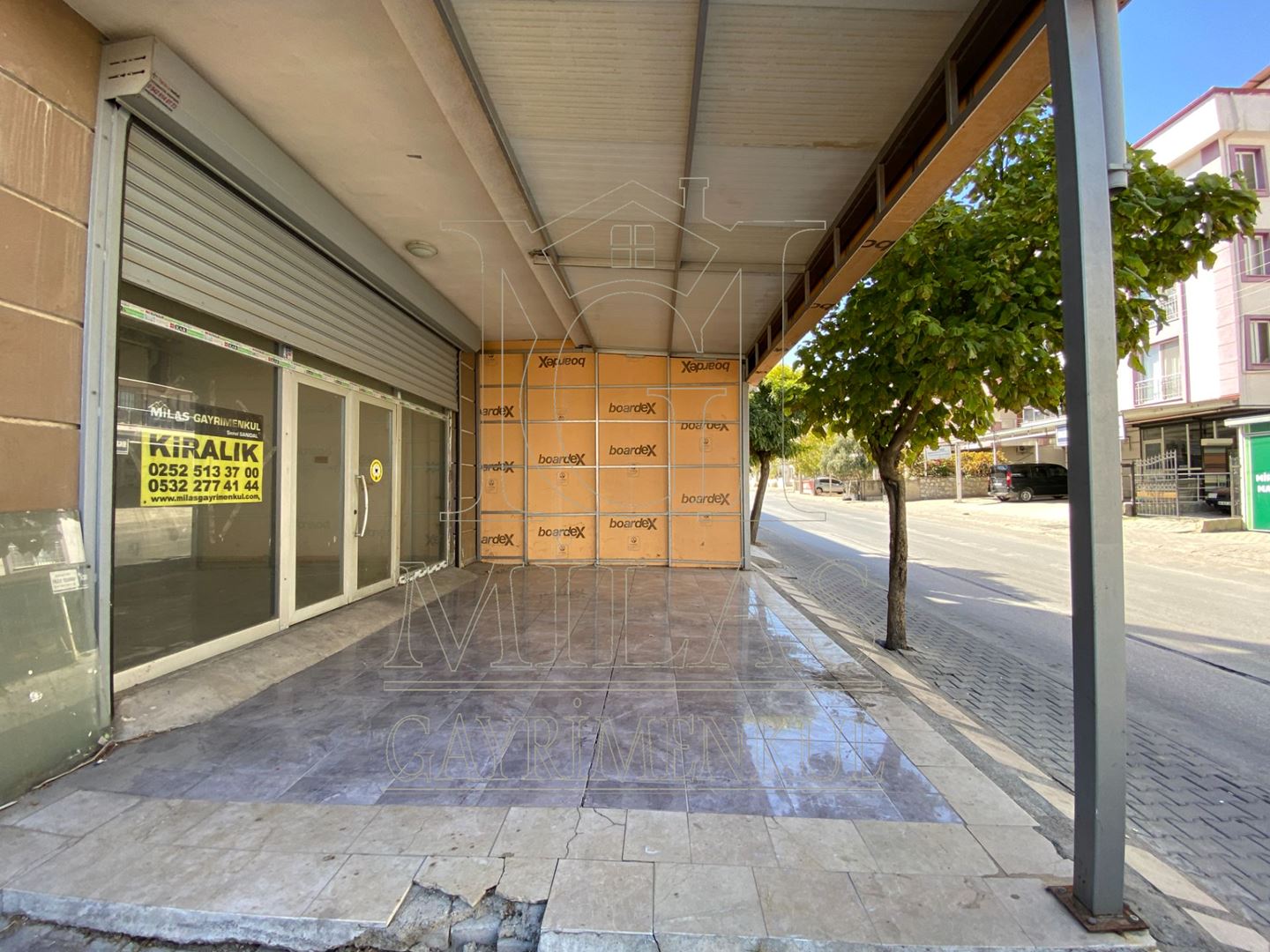 Milas Sanayi Caddesinde Kiralık İş YeriMuğla, Milas, Emek - 3