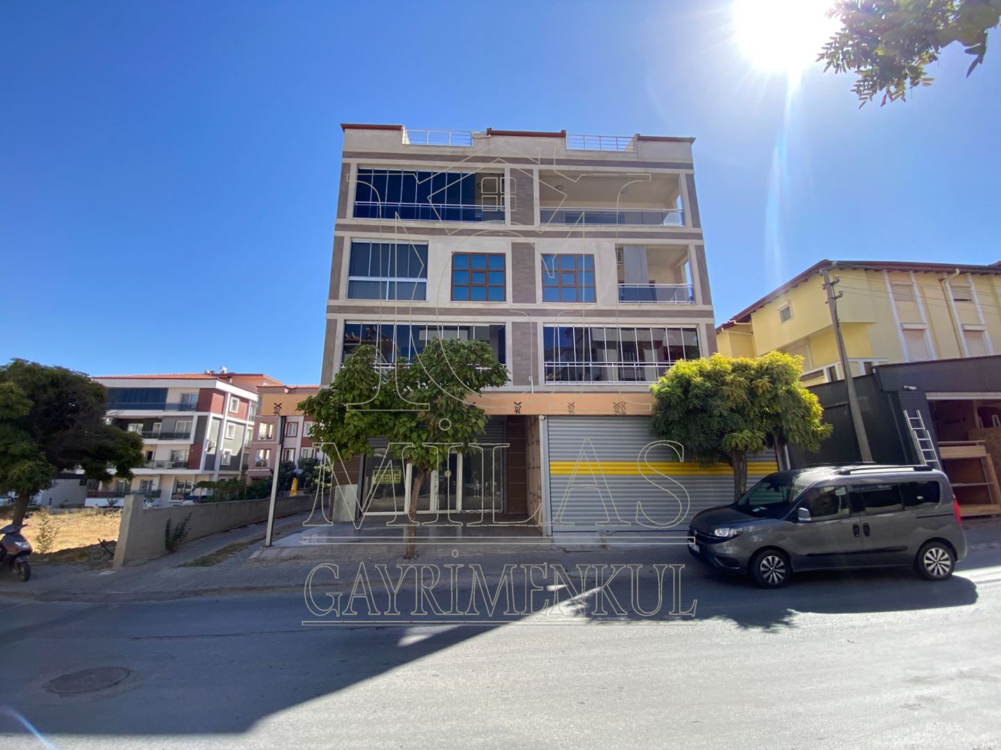 Milas Sanayi Caddesinde Kiralık İş YeriMuğla, Milas, Emek