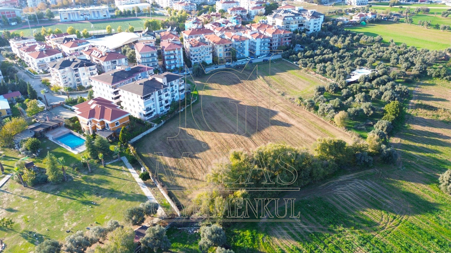 Milas Cumhuriyet Mahallesinde İmar Sınırına Bitişik 6366 M² AraziMuğla, Milas, Cumhuriyet - 8
