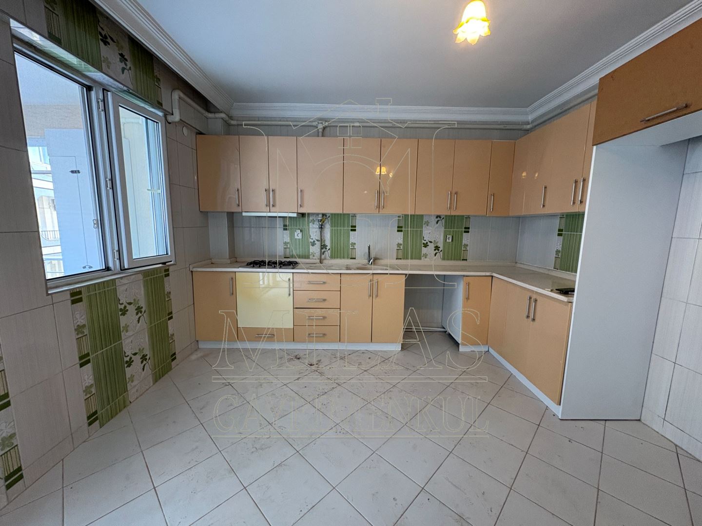 Milas Hayıtlı Mahallesinde 3+1 Doğalgazlı Kiralık DaireMuğla, Milas, Ahmet Çavuş Hayıtlı - 7