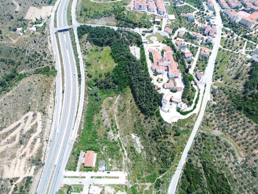 MİLAS MERKEZ'DE 15142 M2 SAĞLIK TESİSİ İMARLI ARSAMuğla, Milas, Burgaz - 5