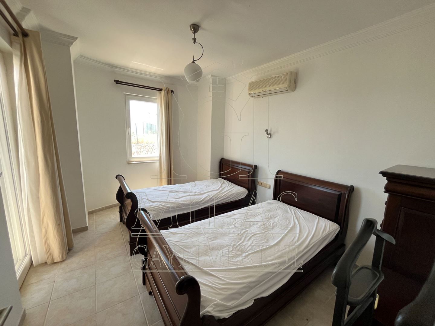 Boğaziçi'nde Müstakil Havuzlu Bahçeli Tam Müstakil Dubleks VillaMuğla, Milas, Boğaziçi - 26