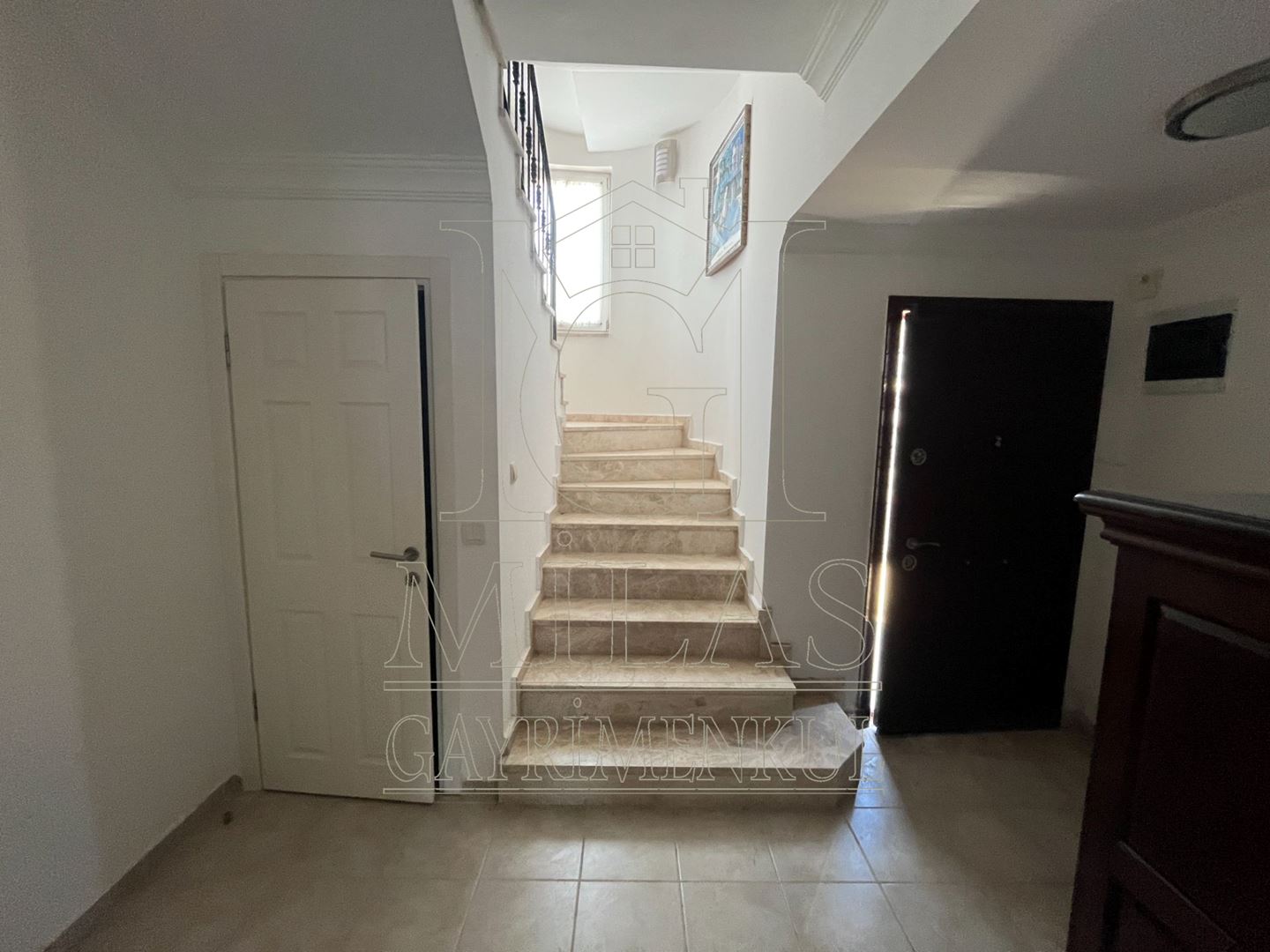 Boğaziçi'nde Müstakil Havuzlu Bahçeli Tam Müstakil Dubleks VillaMuğla, Milas, Boğaziçi - 20