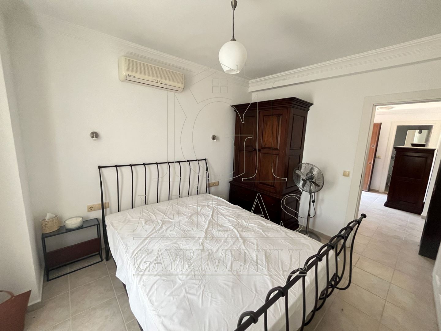 Boğaziçi'nde Müstakil Havuzlu Bahçeli Tam Müstakil Dubleks VillaMuğla, Milas, Boğaziçi - 18