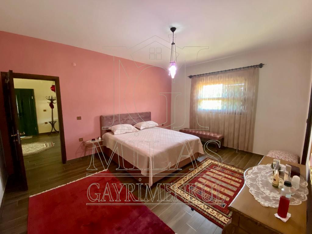 MİLAS ÖREN YOLUNA YAKIN DERE KENARI 14548M2 ÇİFTLİK EVİ VE ARAZİMuğla, Milas, Aslanyaka - 15