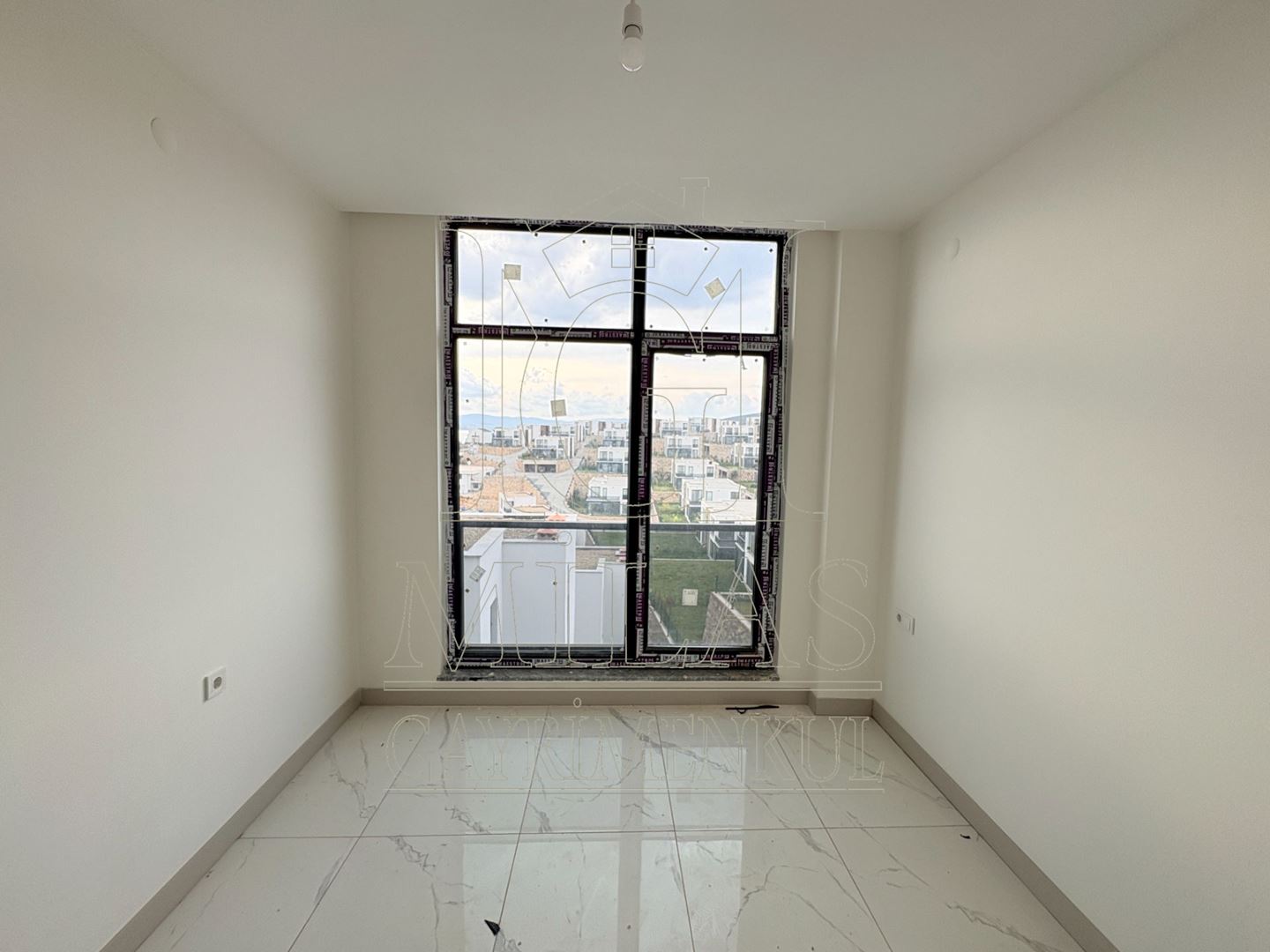 Kıyıkıışlacık'ta Deniz Manzaralı Atasayanlar 8 de Satılık VillaMuğla, Milas, Kıyıkışlacık - 23