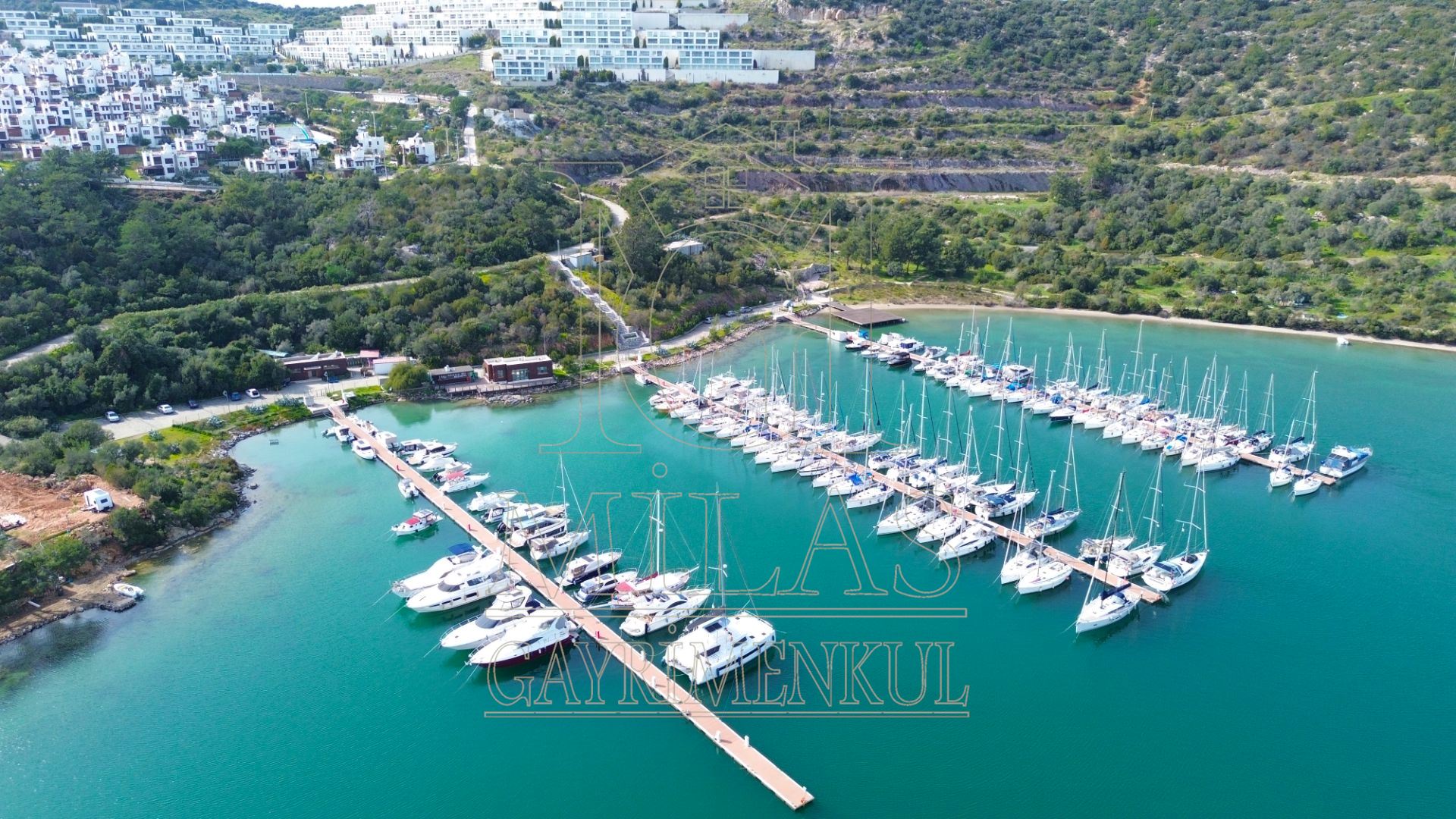 Kıyıkıışlacık'ta Deniz Manzaralı Atasayanlar 8 de Satılık VillaMuğla, Milas, Kıyıkışlacık - 32